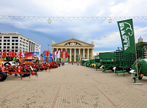Экспозиция Бобруйскагромаш – украшение выставки «Судьба гигантов» в Минске
